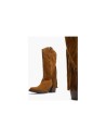 JucaZapatos - Pitillos 30520 - BRANDY - Bota Alta con Flecos en Serraje Brandy