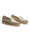 JucaZapatos - Pitillos 10402 - ORO - Mocasin con picados mujer en piel laminado ORO