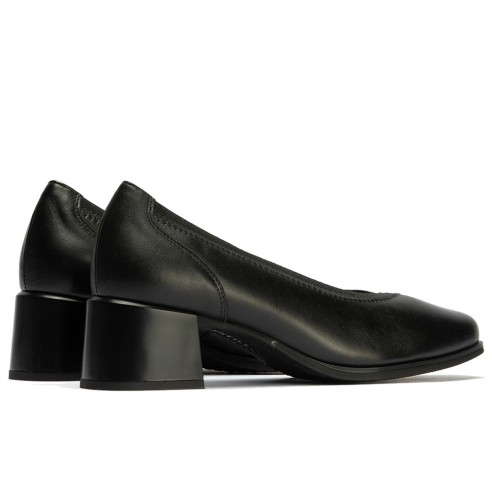 JucaZapatos - Pitillos 10825 - NEGRO - Salón de Pico en Napa con Elásticos de mujer color negro