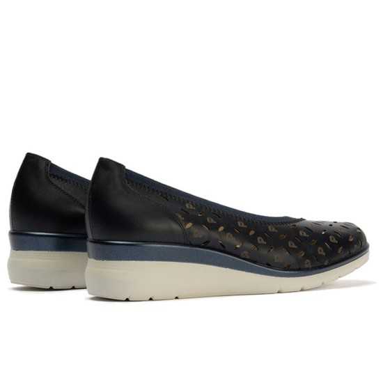 JucaZapatos - Pitillos 11070 - MARINO - Salón con cuña y elástico en piel napa Marino