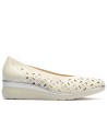 JucaZapatos - Pitillos 11070 - GLACIAL - Salón con cuña y elástico en piel napa Glacial