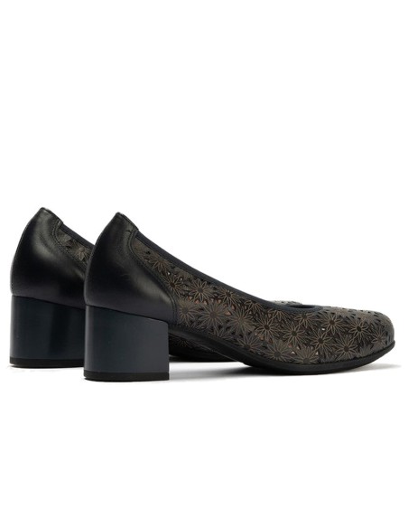 JucaZapatos - Pitillos 11131 - MARINO - Zapato salón con tacón medio, en piel napa perforada Marino