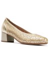 JucaZapatos - Pitillos 11132 - ORO - Zapato salón con tacón medio, en piel fantasía perforada Oro