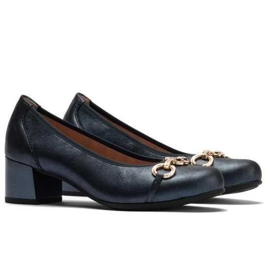 JucaZapatos - Pitillos 11133 - MARINO - Zapato salón con tacón medio y adorno, en piel brillante Marino