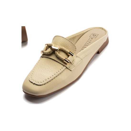 JucaZapatos - Pitillos 11141 - CREMA - Mocasín plano destalonado en piel napa bombeada, con adorno Crema