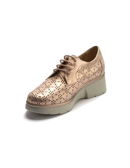JucaZapatos - Pitillos 11240 - NUDE - Blucher con cordones, cuña y piel fantasía Nude