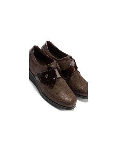 JucaZapatos - Pitillos 11510 - MARRON - Blucher de velcro combinado lycra con charol Marrón