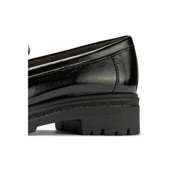 JucaZapatos - Pitillos 11576 - NEGRO - Mocasín en charol con adorno Negro