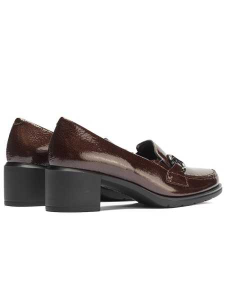 JucaZapatos - Pitillos 11621 - MARRON - Mocasín adorno en charol Marrón