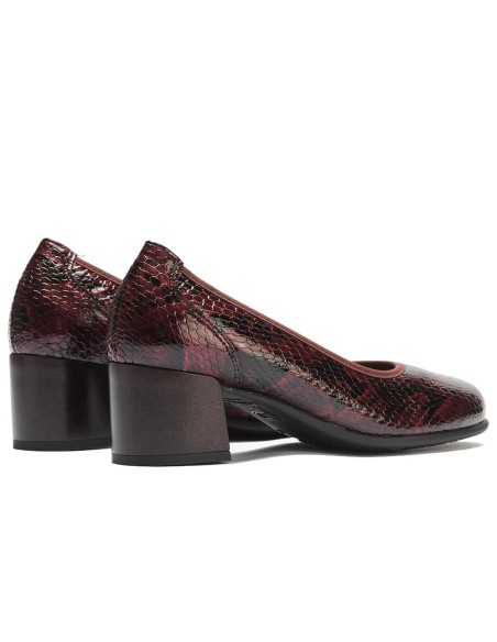 JucaZapatos - Pitillos 11640 - BURDEOS - Salón serpiente charol con ribete elástico Burdeos