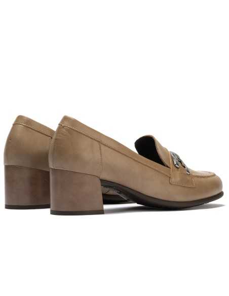 JucaZapatos - Pitillos 11645 - TOPO - Mocasín serpiente charol con adorno Topo