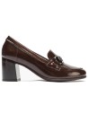 JucaZapatos - Pitillos 11652 - MARRON - Mocasin charol con adorno Marrón