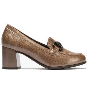 JucaZapatos - Pitillos 11652 - MARRON - Mocasin charol con adorno Marrón