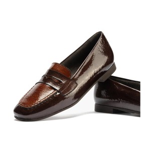 JucaZapatos - Pitillos 20522 - BURDEOS - Mocasín en napa con grano con flecos y hebilla Burdeos 2