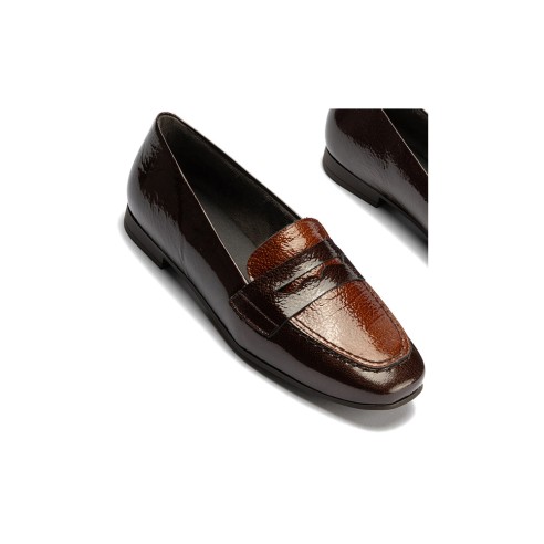 JucaZapatos - Pitillos 11663 - MARRON/CUERO - Mocasín antifaz combinado en charol bicolor Marrón-Cuero