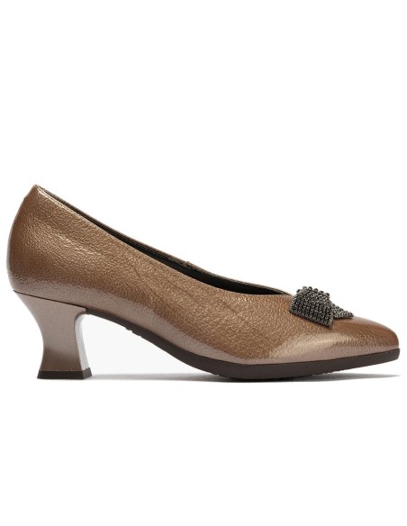 JucaZapatos - Pitillos 11686 - TOPO - Salón pico en charol con detalle lazo Topo