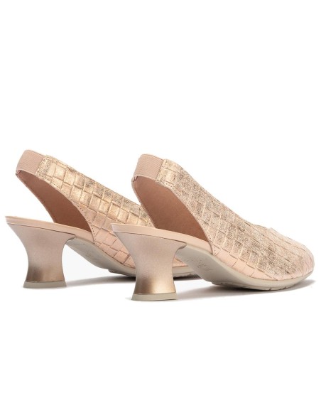 JucaZapatos - Pitillos 11182 - NUDE - Zapato salón destalonado con tacón medio, en piel laminada Nude