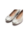 JucaZapatos - Pitillos 11120 - PLATA - Zapato salón con tacón bajo y punta redonda, en laminado brillante Plata