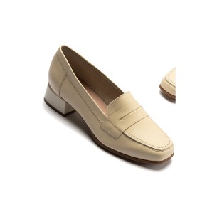 JucaZapatos - Pitillos 11541 - NEGRO - Mocasín adorno en charol Negro 2