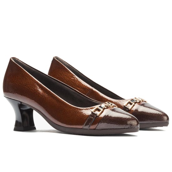 JucaZapatos - Pitillos 11682 - MARRON/CUERO - Salón puntera con adorno combinado charol Marron-Cuero