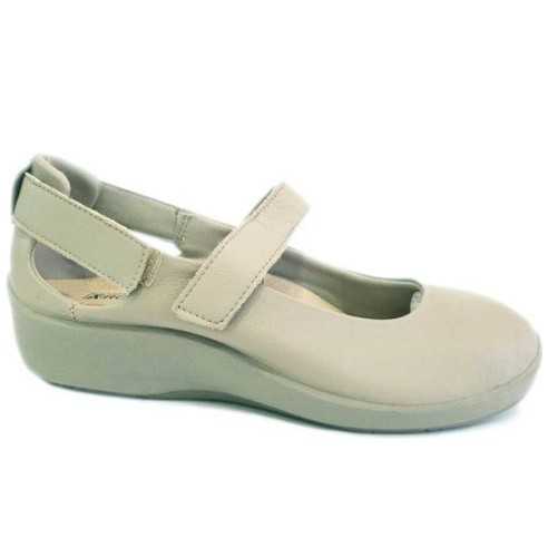 JucaZapatos - Arcopedico 4706 j81 taupe