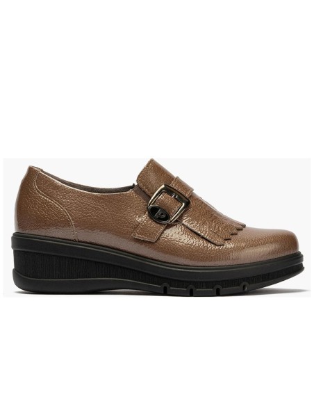 JucaZapatos - Pitillos 11544 - TOPO - Abotinado con flecos y hebilla en charol Topo
